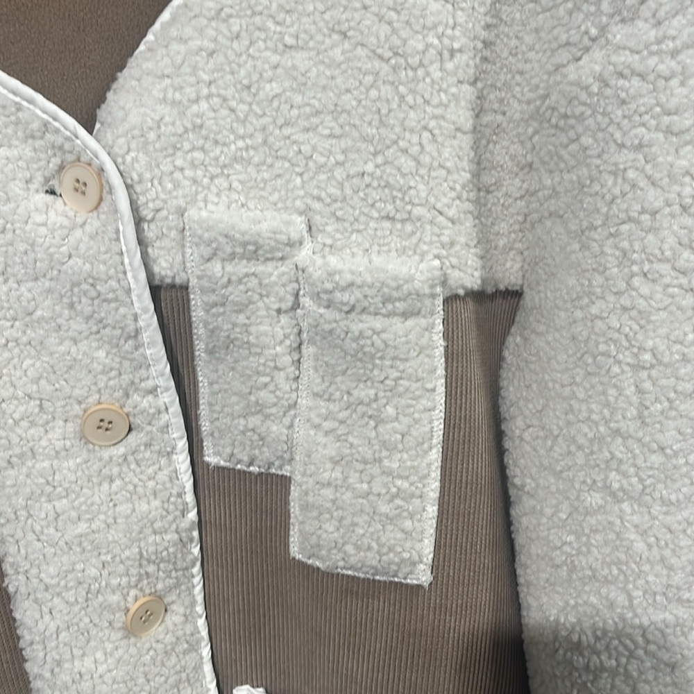 Little Mountain Vancouver Cordova Sherpa jacket in ivory - size large - Picture 5 of 8